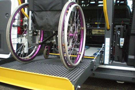 Avviso Pubblico per l'accesso al servizio di Trasporto Sociale a favore di persone non autosufficienti con disabilità